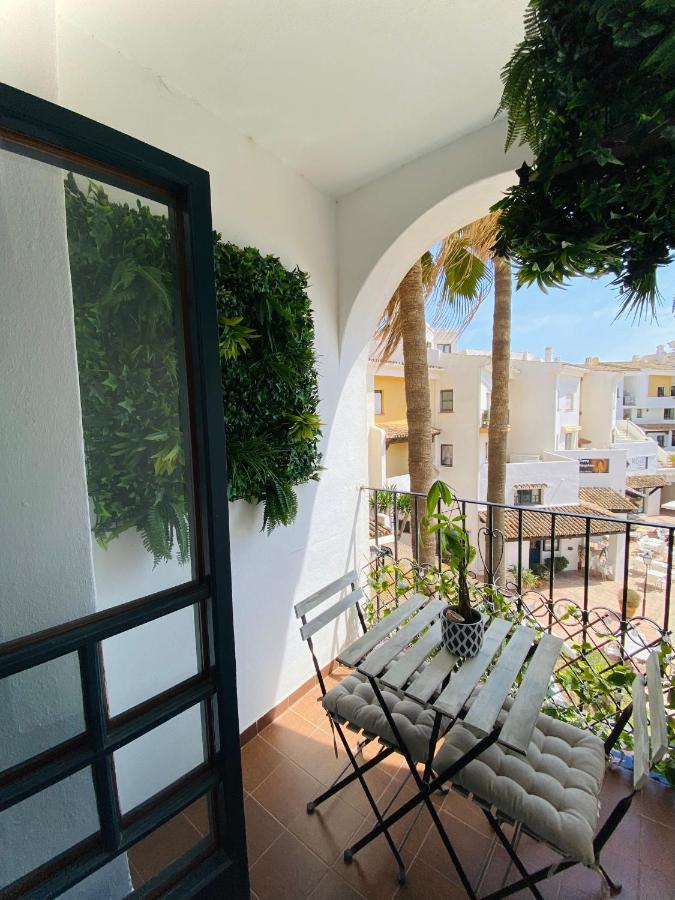 Luminoso Apartamento Para Dos Personas En Cabopino Marbella Ngoại thất bức ảnh